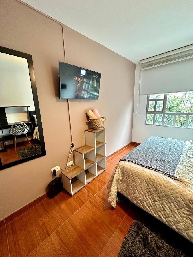 Habitacion Cerca Al Aeropuerto El Dorado Bogotá Exteriör bild